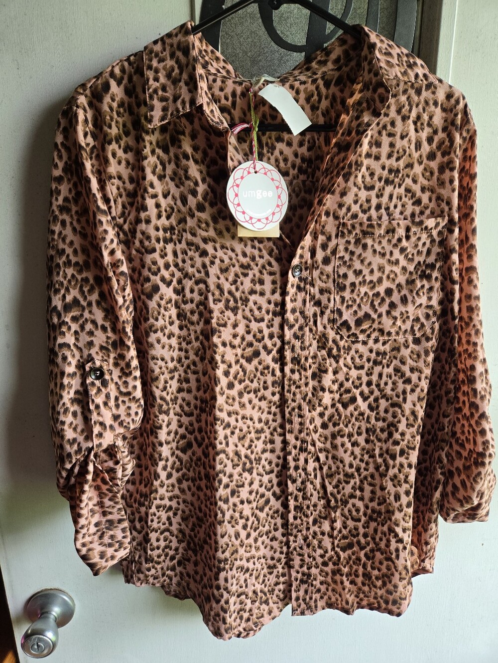 Umgee Leopard Print Button-Up Top- Pink Brown NWT